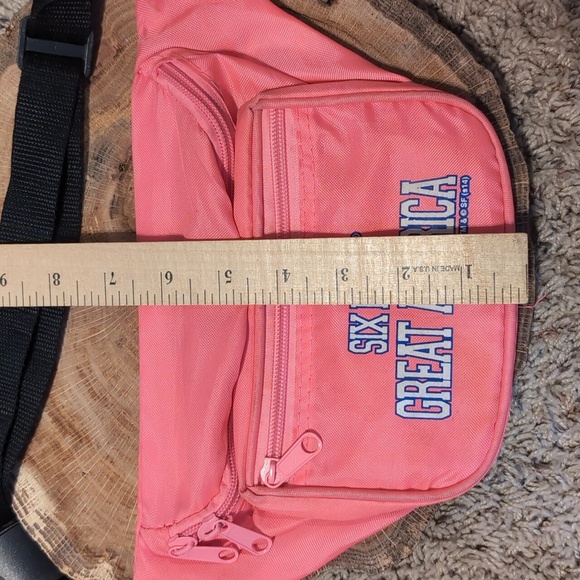 Six Flags Y2K Neon Pink FANNY SHOULDER BAG ✨ Fanny Pack - Picture 8 of 9